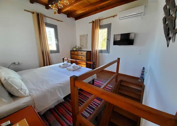 Nefeli * Livadi (Serifos)