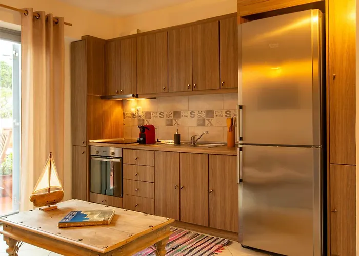 Nefeli * Livadi (Serifos)