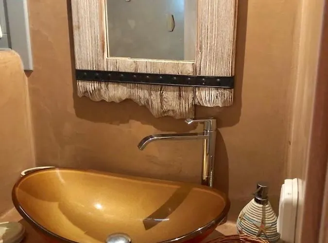 Nefeli Livadi (Serifos)