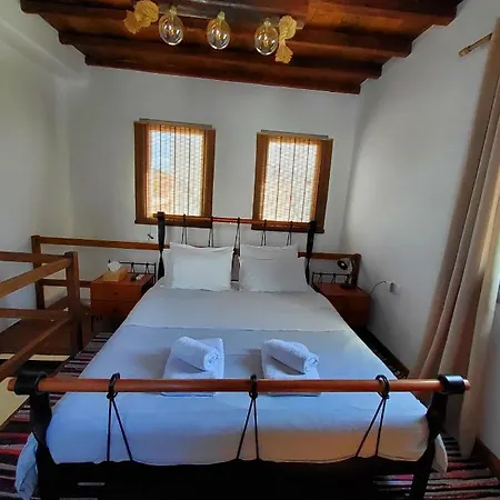 Nefeli Apartment *