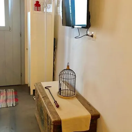 Nefeli * Livadi (Serifos)