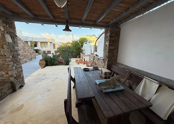 Nefeli Appartement *